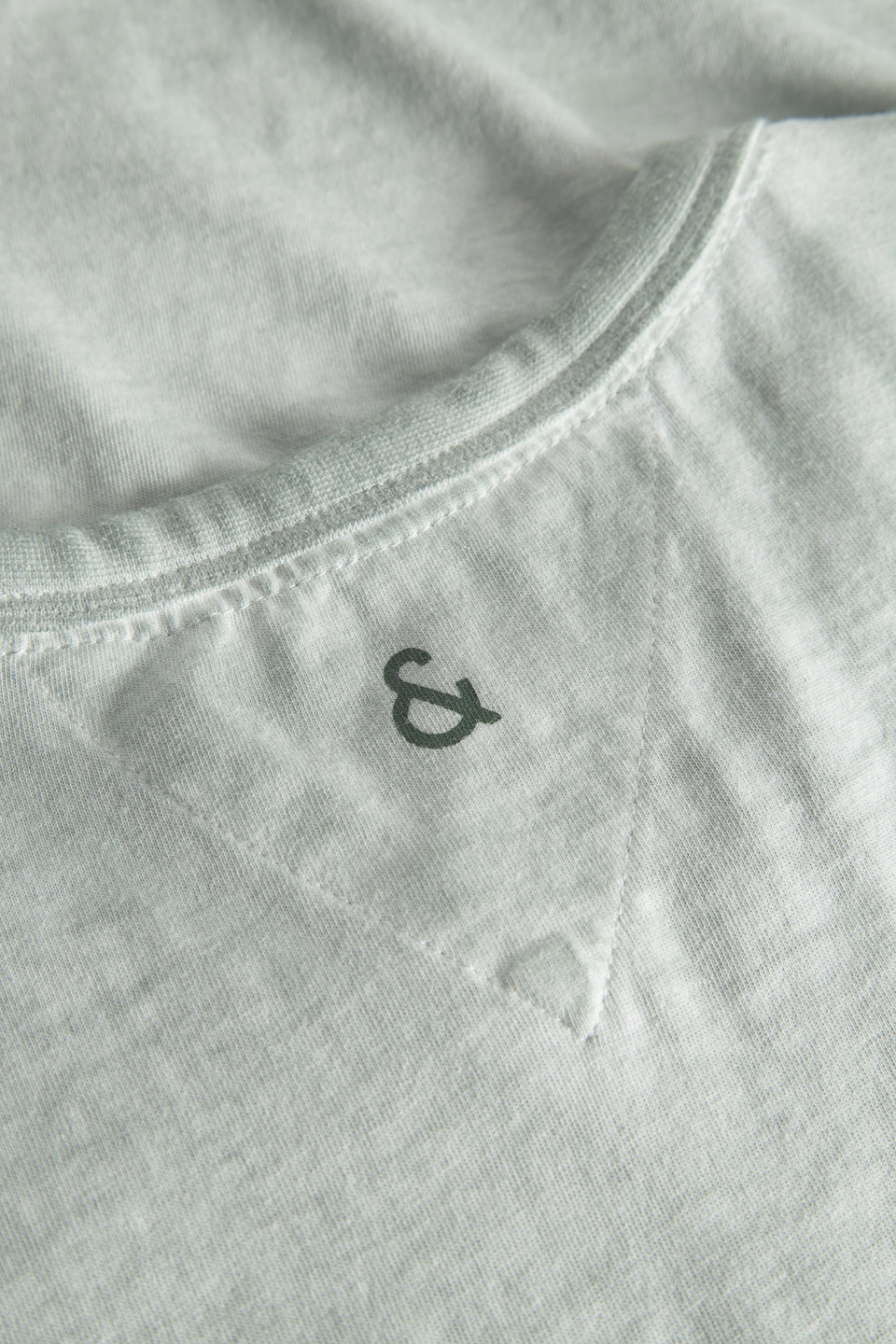 colours & sons - T-Shirt Oil Dyed