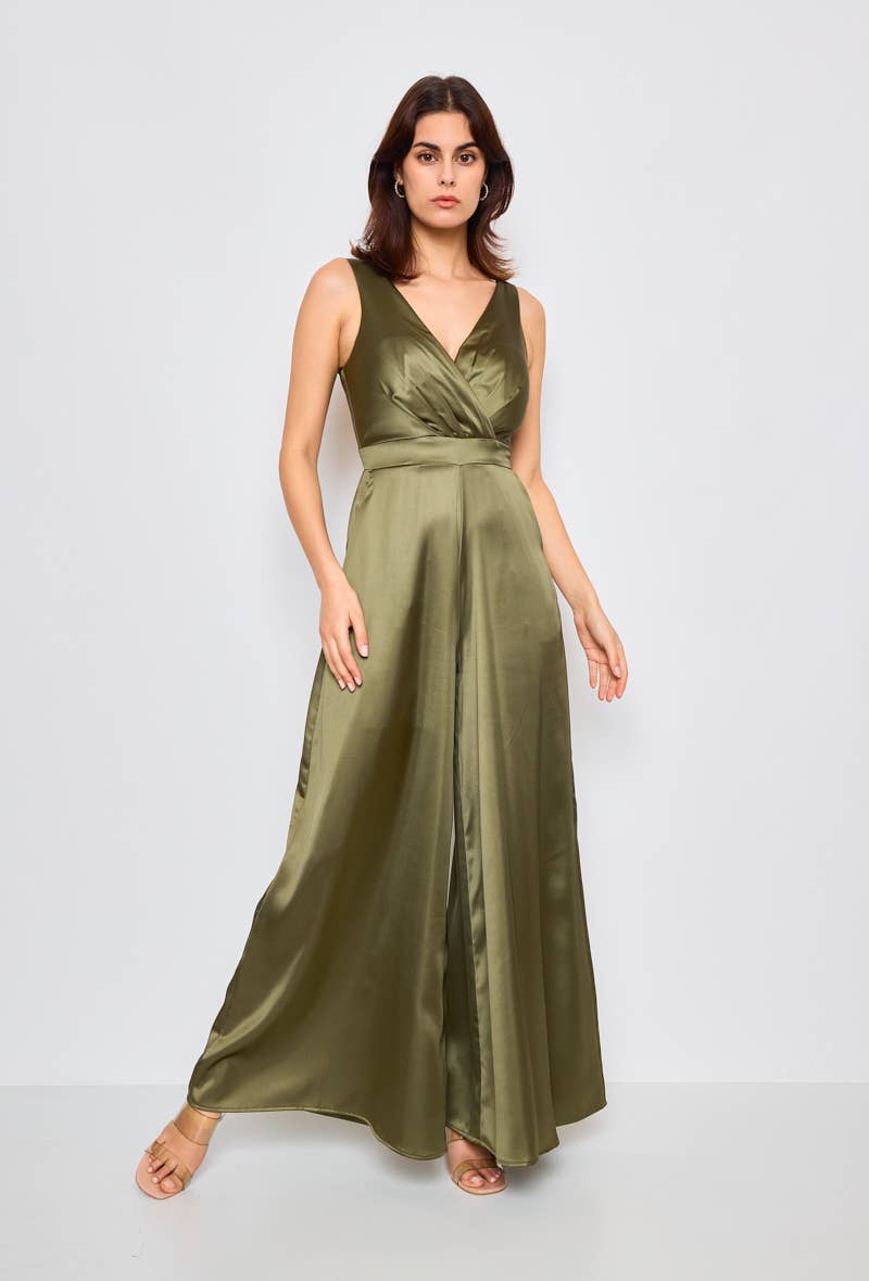 Abendoverall aus Satin mit Tasche