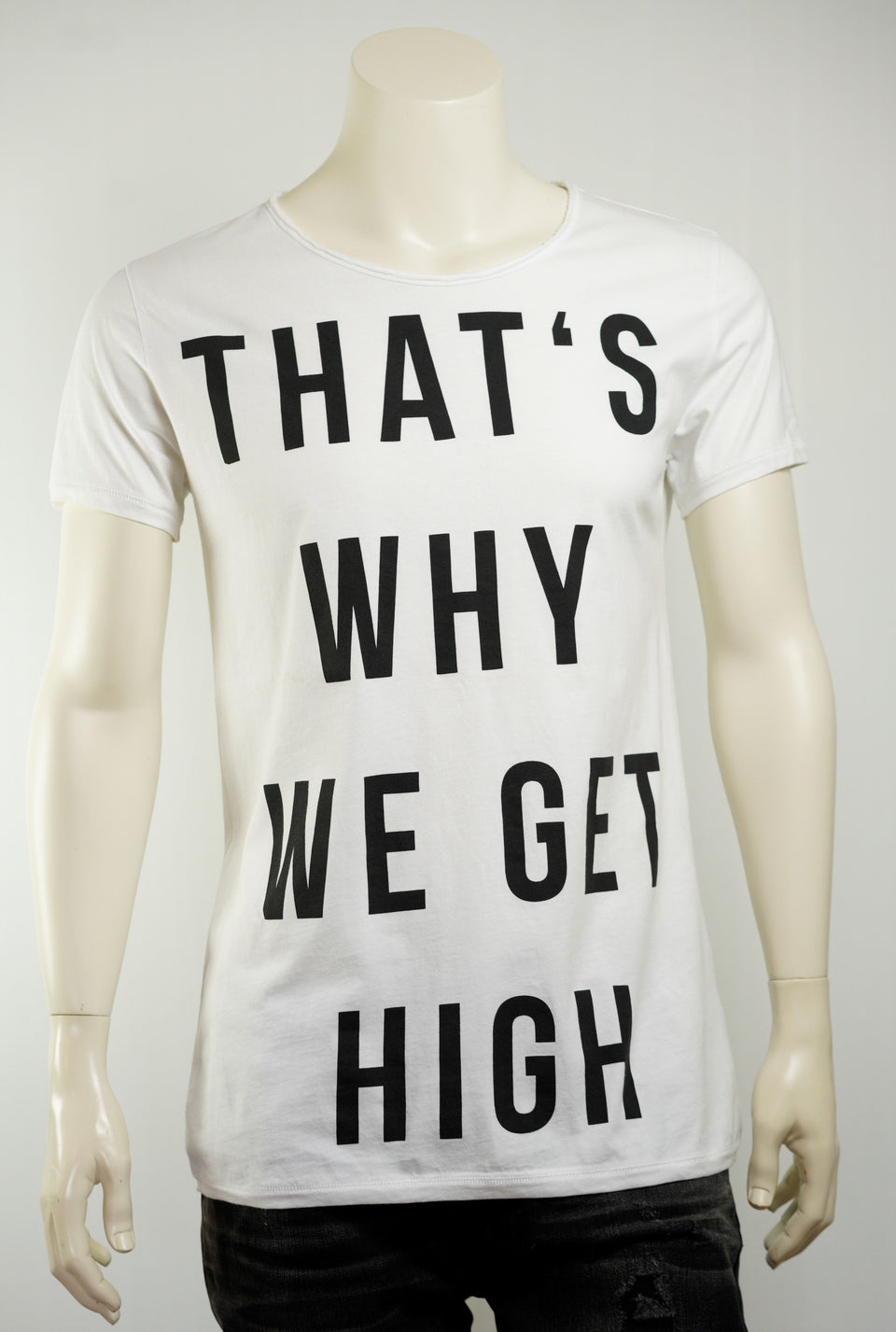 tigha T-shirt Get high